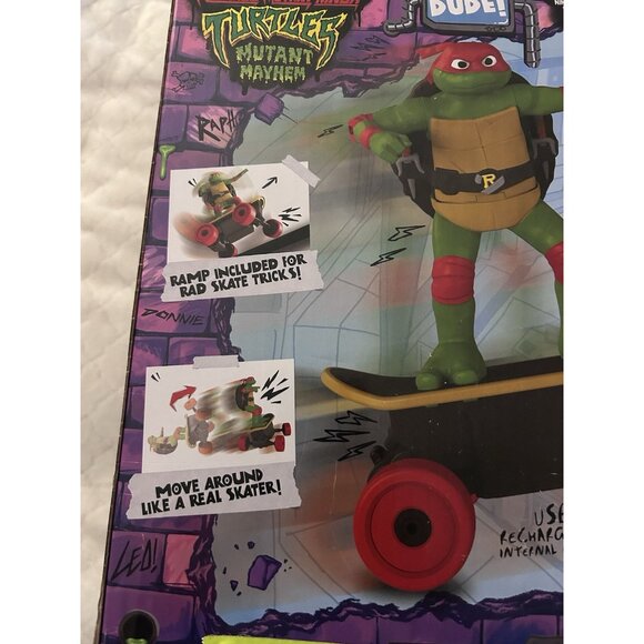 Teenage Mutant Ninja Turtles Cowabunga Skate 12.6” RC Raph with Remote Control - Picture 5 of 7